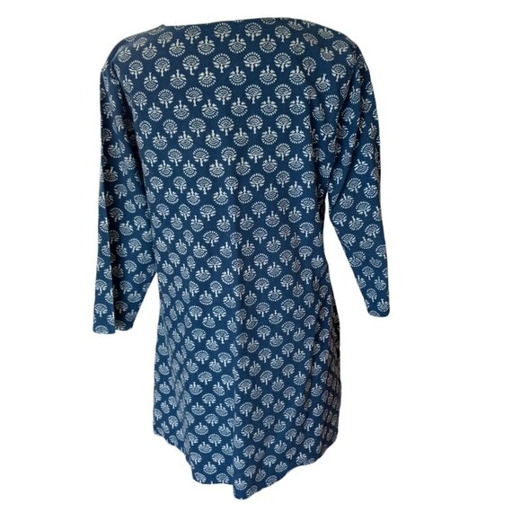 Ayurvastram blue/white hand block printed V neck tunic floral indigo size L - Picture 2 of 5